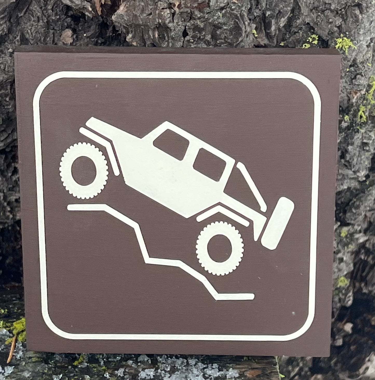 Jeep Up Hill Recreational Icon