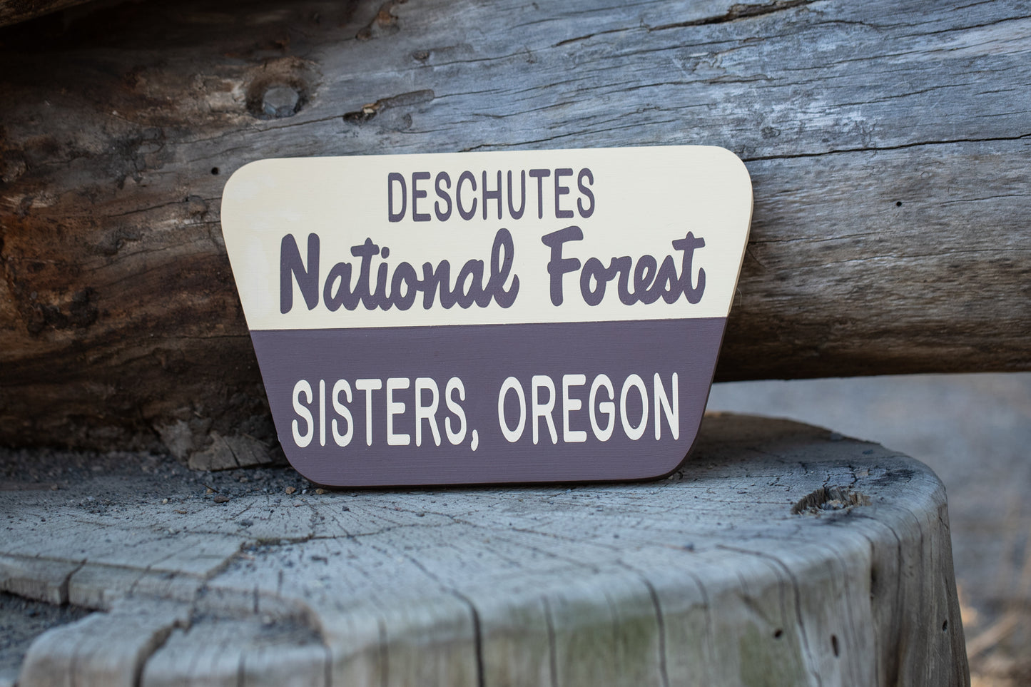 Sisters, Oregon replica Forest Service Sign