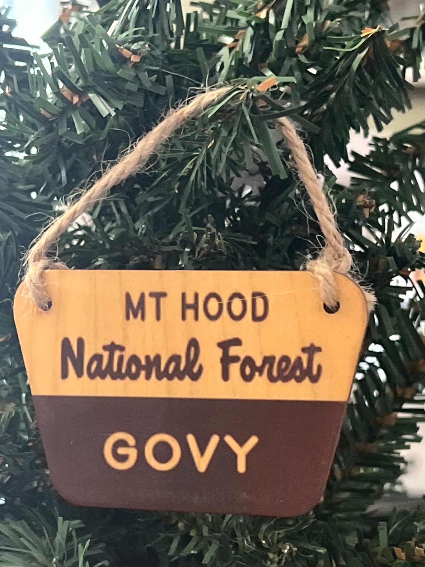 Govy Ornament